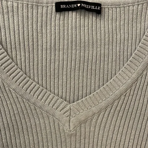 Cropped Ribbed Top - Picture 4 of 4